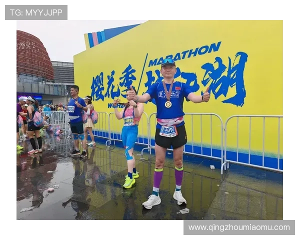 武汉街舞队在马拉松大满贯中的拼搏与成长历程揭秘 武汉街舞队在马拉松大满贯中的拼搏与成长历程揭秘